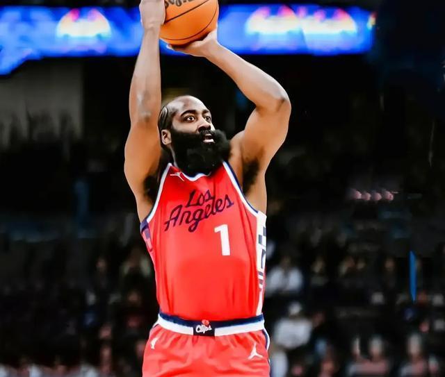 爵士鏖战步行者,哈登状态火热 爵士鏖战步行者,哈登状态火热